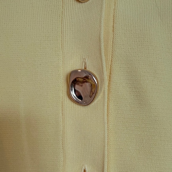 Zara Yellow Cardigan Sweater - Picture 3 of 4